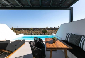 Agrari Black Villas, Elia